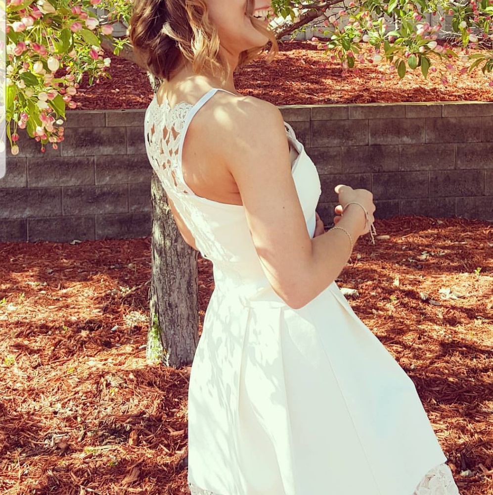 Alexis dress